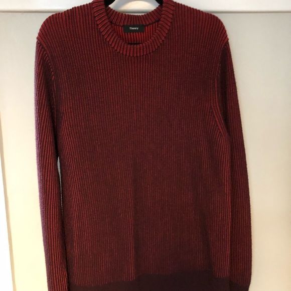 Red thick theory knit sweater